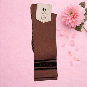 Grip Socks TAVI Pilates Barre Crew Socks 🩰 🤍 ✨ 🌸